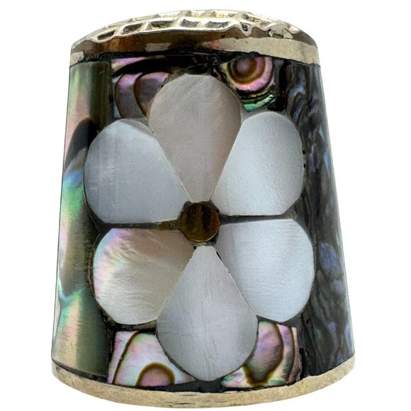 Vintage Thimble With Mother Of Pearl & Abalone Inlay Floral Design 1 inch - Picture 1 of 7